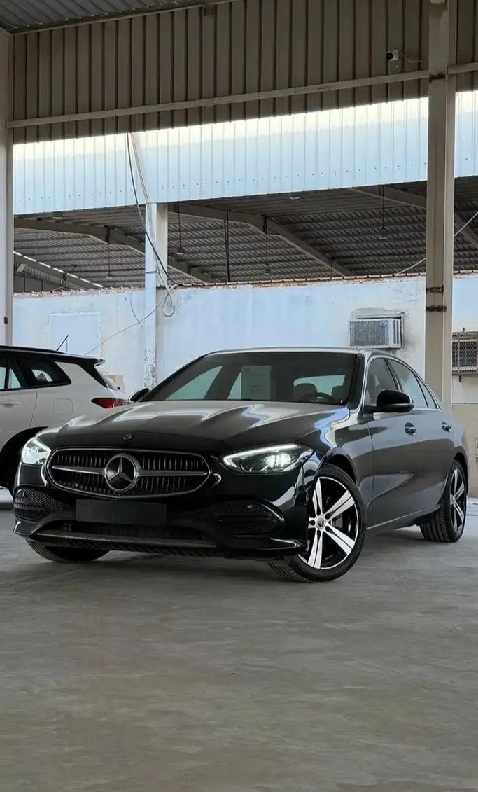 New Mercedes-Benz C-Class 200 V (W206), 1.5 l, 2025 in Saudi Arabia, Dammam by شركة بن قير للسيارات, Black color. GCC Specs | AUTO.AE | Listing #266980