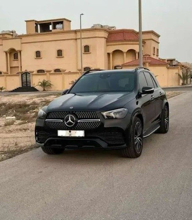 Used Mercedes-Benz GLE 450 II (V167), 3.0 l, 2022 in Saudi Arabia, Dammam by معرض المنار للسيارات, Black color. GCC Specs | AUTO.AE | Listing #258332