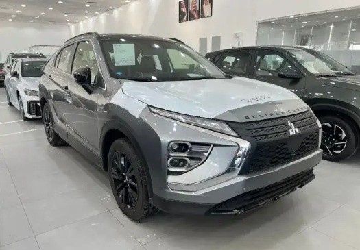 Новый Mitsubishi Eclipse Cross I Рестайлинг, 1.5 л, 2025 в Саудовская Аравия, Даммам от معرض علي الصادق للسيارات Серебристый цвет. GCC | AUTO.AE | Объявление #263974
