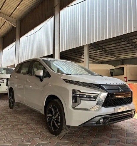 New Mitsubishi Xpander I Facelift, 1.5 l, 2025 in Saudi Arabia, Dammam by معرض الإنجاز للسيارات, White color. GCC Specs | AUTO.AE | Listing #260775