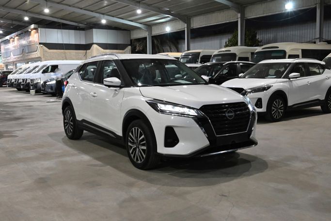 New ⁦Nissan Kicks I Facelift, 1.6 l, 2024⁩ in Saudi Arabia, Dammam by معرض محمد علي السهيمي للسيارات, White color. GCC Specs | AUTO.AE | Listing #288711