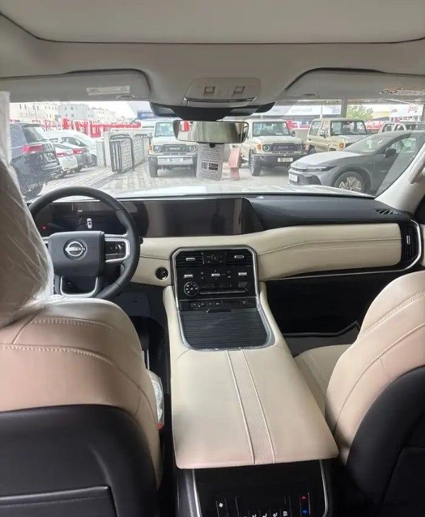 جديدة Nissan Patrol سابعاً (Y63)، 3.8 لتر، 2026 في المملكة العربية السعودية، الدمام من معرض ون كارز للسيارات One Cars، اللون أسود.  | AUTO.AE | إعلان #295232 — صورة 8 من 11
