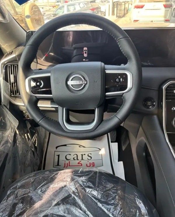 جديدة Nissan Patrol سابعاً (Y63)، 3.8 لتر، 2026 في المملكة العربية السعودية، الدمام من معرض ون كارز للسيارات One Cars، اللون أسود.  | AUTO.AE | إعلان #295248 — صورة 7 من 11