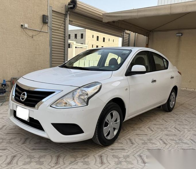 Подержанный Nissan Sunny N17 Рестайлинг, 1.5 л, 2020 в Саудовская Аравия, Даммам от معرض فخر الشرق للسيارات Белый цвет.  | AUTO.AE | Объявление #263858