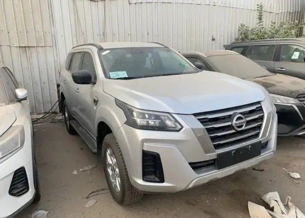 New Nissan X-Terra, 2.5 l, 2024 in Saudi Arabia, Dammam by معرض مجموعة الفجر الجديد للسيارات, Silver color.  | AUTO.AE | Listing #259427