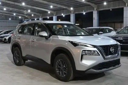 Новый Nissan X-Trail IV, 2.5 л, 2026 в Саудовская Аравия, Даммам от معرض علي الصادق للسيارات Серебристый цвет. GCC | AUTO.AE | Объявление #263992