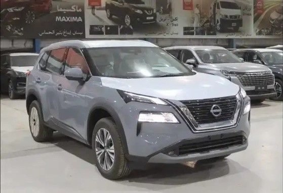 جديدة Nissan X-Trail رابعاً, 2.5 l, 2026 في في المملكة العربية السعودية, الدمام من معرض شركة القرني للسيارات، اللون رمادي.  | AUTO.AE | إعلان #268320