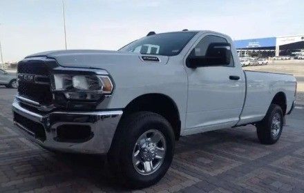 جديدة RAM 2500 V (DT), 6.4 l, 2025 في في المملكة العربية السعودية, الدمام من معرض دليل المملكة للسيارات dalil almamlakah، اللون أبيض. مواصفات الخليج | AUTO.AE | إعلان #259239