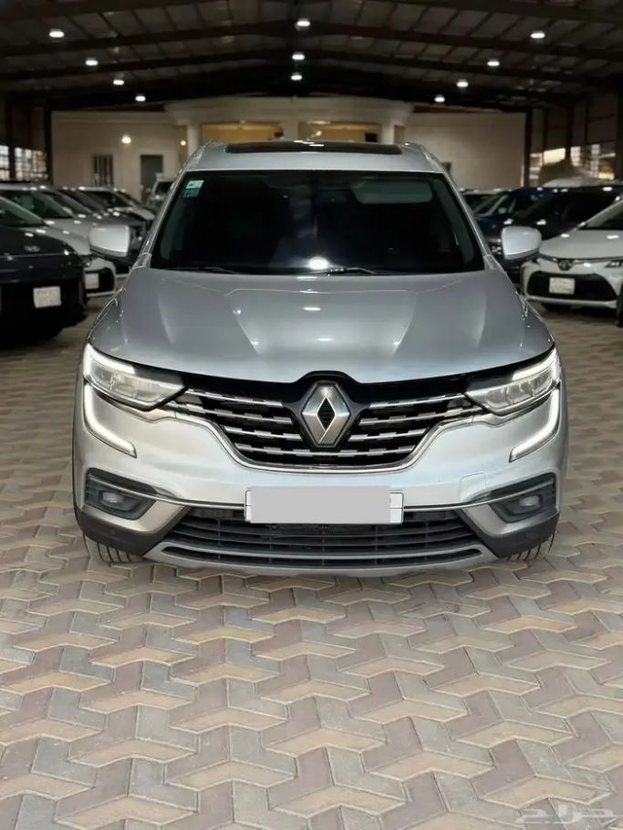 Подержанный Renault Koleos II Рестайлинг, 2.0 л, 2022 в Саудовская Аравия, Даммам от مجموعة الخليج للسيارات Серебристый цвет.  | AUTO.AE | Объявление #262213