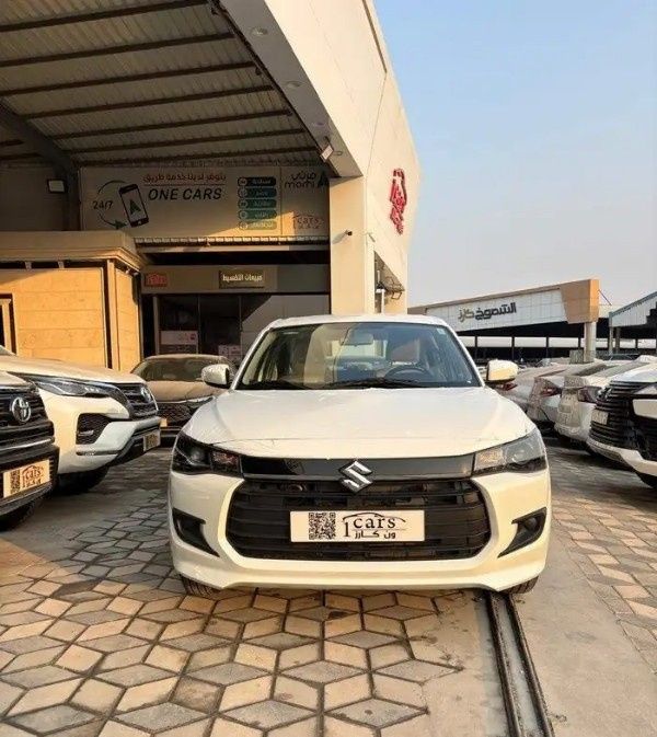 جديدة Suzuki DZire رابعاً، 1.2 لتر، 2026 في المملكة العربية السعودية، الدمام من معرض ون كارز للسيارات One Cars، اللون أبيض.  | AUTO.AE | إعلان #295285 — صورة 2 من 13