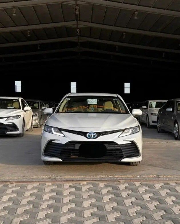 Used Toyota Camry IX (XV80) China Market, 2.5 l, 2023 in Saudi Arabia, Dammam by معرض سطام الزعبي للسيارات, White color.  | AUTO.AE | Listing #263308