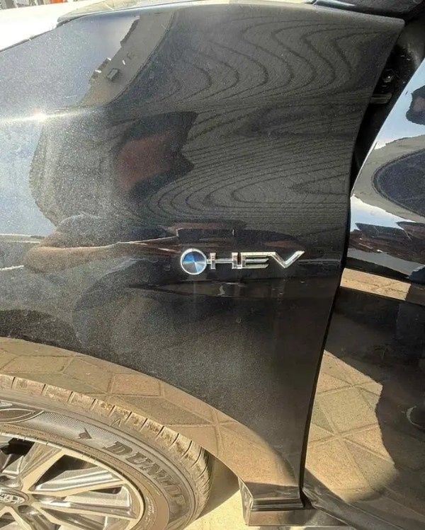 جديدة Toyota Camry التاسع (XV80)، 2.5 لتر، 2025 في المملكة العربية السعودية، الدمام من معرض ون كارز للسيارات One Cars، اللون أسود.  | AUTO.AE | إعلان #295276 — صورة 6 من 11