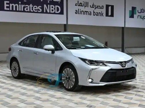 جديدة Toyota Corolla XII (E210), 1.8 l, 2026 في في المملكة العربية السعودية, الدمام من معرض مجموعة الفجر الجديد للسيارات، اللون فضي.  | AUTO.AE | إعلان #258635