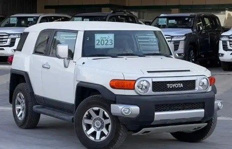 New Toyota FJ Cruiser, 4.0 l, 2022 in Saudi Arabia, Dammam by معرض ال جميح للسيارات الدمام, White color. GCC Specs | AUTO.AE | Listing #267480