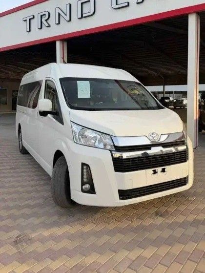 Подержанный Toyota HiAce H300, 3.5 л, 2021 в Саудовская Аравия, Даммам от معرض ترند كارز للسيارات Белый цвет. GCC | AUTO.AE | Объявление #259605