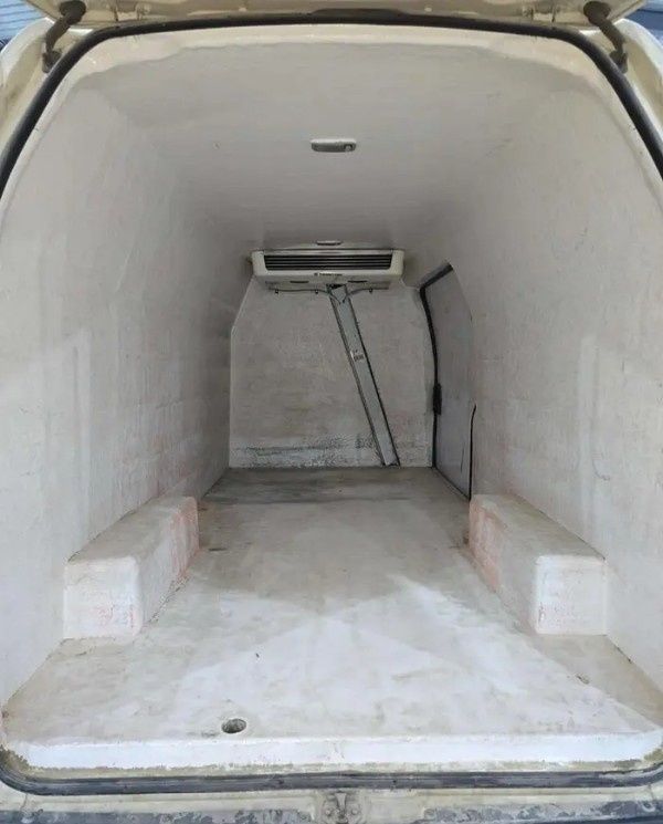 Подержанный Toyota HiAce H200 Рестайлинг, 2.0 л, 2018 в Саудовская Аравия, Даммам от معرض اسطول الدرة للسيارات Белый цвет.  | AUTO.AE | Объявление #296026 — фото 17 из 18