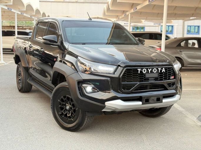 Подержанный Toyota Hilux VIII Рестайлинг, 2.7 л, 2020 в Саудовская Аравия, Даммам от معرض التاج الشمالي للسيارات Черный цвет. GCC | AUTO.AE | Объявление #259746