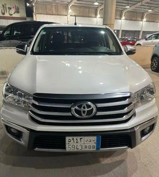 Подержанный Toyota Hilux VIII, 4.0 л, 2018 в Саудовская Аравия, Даммам от معرض اعتماد الشرقية للسيارات Белый цвет.  | AUTO.AE | Объявление #262073