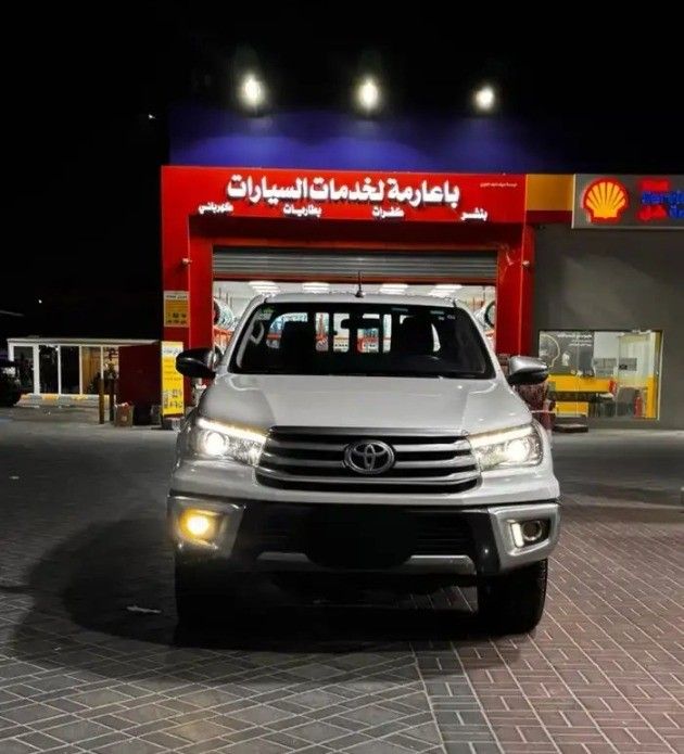 Подержанный Toyota Hilux VIII, 2.7 л, 2020 в Саудовская Аравия, Даммам от معرض سطام الزعبي للسيارات Белый цвет.  | AUTO.AE | Объявление #263465