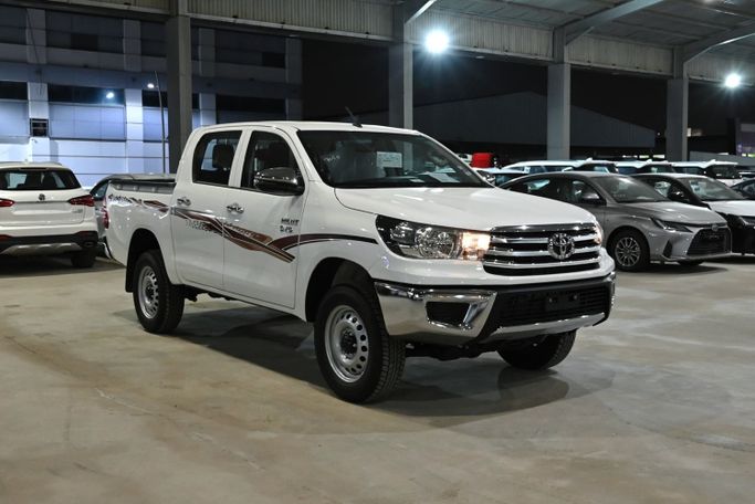 جديدة Toyota Hilux تاسعًا, 2.8 l, 2026 في في المملكة العربية السعودية, الدمام من معرض محمد علي السهيمي للسيارات، اللون أبيض. المواصفات اليابانية | AUTO.AE | إعلان #277347