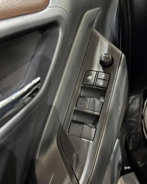 Новый Toyota Innova III, 2.0 л, 2026 в Саудовская Аравия, Даммам от معرض ون كارز للسيارات One Cars Золотистый цвет.  | AUTO.AE | Объявление #295393 — фото 11 из 11