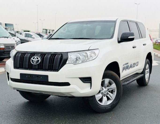 Подержанный Toyota Land Cruiser Prado 150 Series Рестайлинг 3, 2.7 л, 2023 в Саудовская Аравия, Даммам от معرض التاج الشمالي للسيارات Белый цвет. GCC | AUTO.AE | Объявление #259651