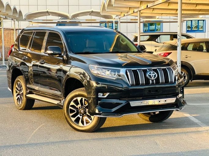 مستعملة Toyota Land Cruiser Prado 150 Series 150 Series Facelift 1, 2.7 l, 2016 في في المملكة العربية السعودية, الدمام من معرض التاج الشمالي للسيارات، اللون أسود. مواصفات الخليج | AUTO.AE | إعلان #259809