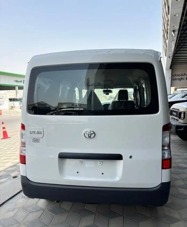 جديدة Toyota Lite Ace سادساً، 1.5 لتر، 2025 في المملكة العربية السعودية، الدمام من معرض ون كارز للسيارات One Cars، اللون أبيض.  | AUTO.AE | إعلان #295256 — صورة 6 من 13