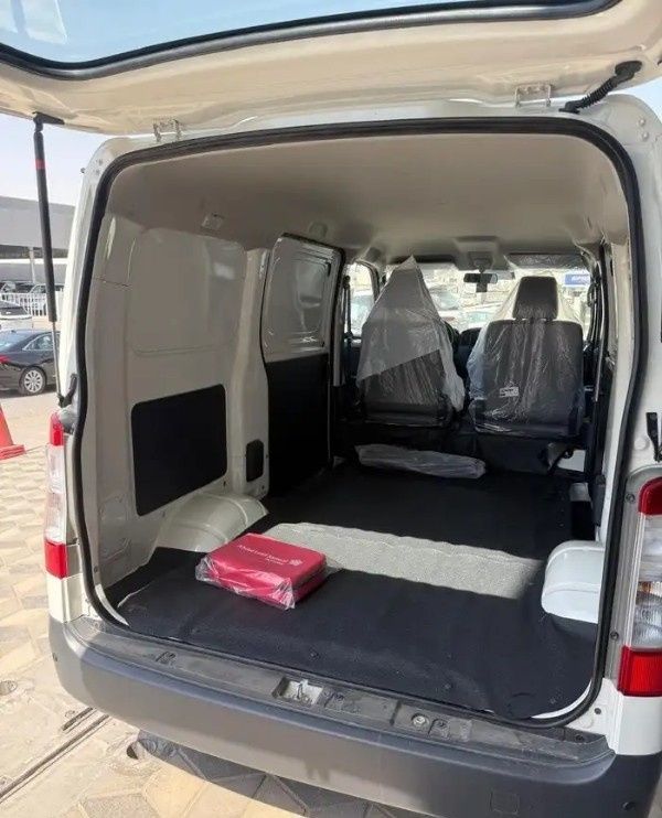 جديدة Toyota Lite Ace سادساً، 1.5 لتر، 2026 في المملكة العربية السعودية، الدمام من معرض ون كارز للسيارات One Cars، اللون أبيض.  | AUTO.AE | إعلان #295287 — صورة 8 من 10