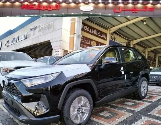 جديدة Toyota RAV4 V (XA50), 2.0 l, 2025 في في المملكة العربية السعودية, الدمام من معرض دليل المملكة للسيارات dalil almamlakah، اللون أسود. مواصفات الخليج | AUTO.AE | إعلان #259266