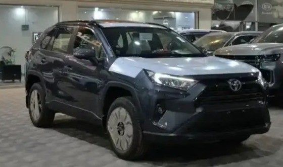 جديدة Toyota RAV4 V (XA50), 2.5 l, 2024 في في المملكة العربية السعودية, الدمام من معرض محمد علي السهيمي للسيارات، اللون رمادي. أخرى | AUTO.AE | إعلان #277650