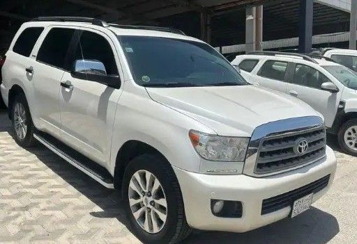 Used Toyota Sequoia II, 5.7 l, 2013 in Saudi Arabia, Dammam by معرض المهنا للسيارات, White color. GCC Specs | AUTO.AE | Listing #259390