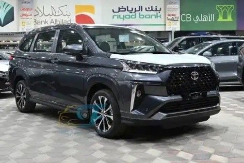 New Toyota Veloz, 1.5 l, 2025 in Saudi Arabia, Dammam by معرض مجموعة الفجر الجديد للسيارات, Grey color.  | AUTO.AE | Listing #258710