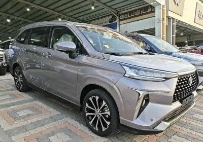 جديدة Toyota Veloz, 1.5 l, 2026 في في المملكة العربية السعودية, الدمام من معرض دليل المملكة للسيارات dalil almamlakah، اللون رمادي. مواصفات الخليج | AUTO.AE | إعلان #259264