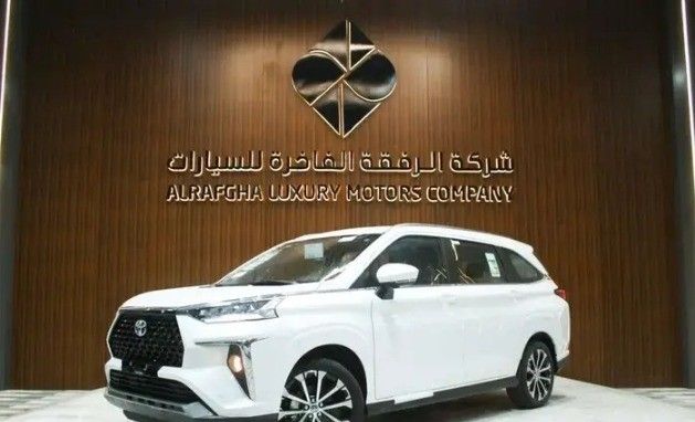 جديدة Toyota Veloz, 1.5 l, 2025 في في المملكة العربية السعودية, الدمام من الرفقة الفاخرة للسيارات، اللون أبيض.  | AUTO.AE | إعلان #262512