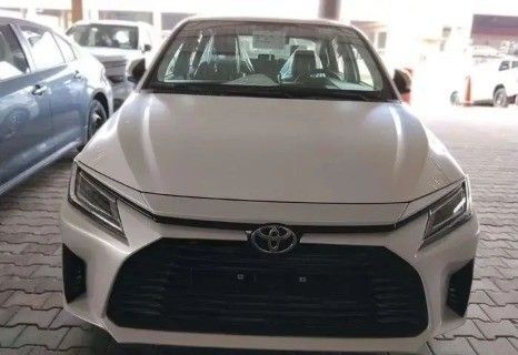 New Toyota Yaris IV, 1.5 l, 2026 in Saudi Arabia, Dammam by معرض مركبة العز, White color. GCC Specs | AUTO.AE | Listing #260150