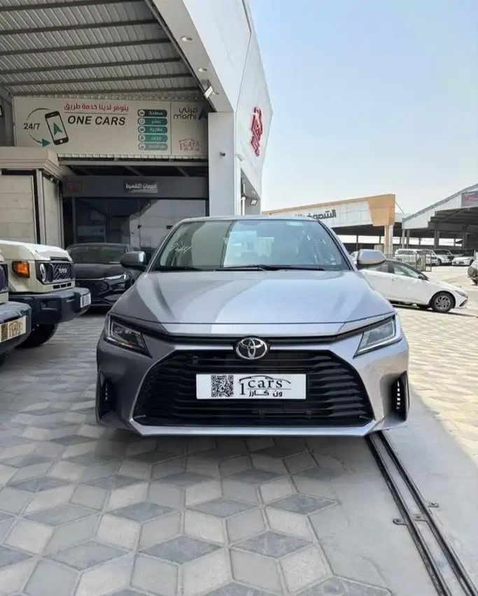 Новый Toyota Yaris IV (AC100), 1.3 л, 2026 в Саудовская Аравия, Даммам от معرض ون كارز للسيارات One Cars Серый цвет. GCC | AUTO.AE | Объявление #276867