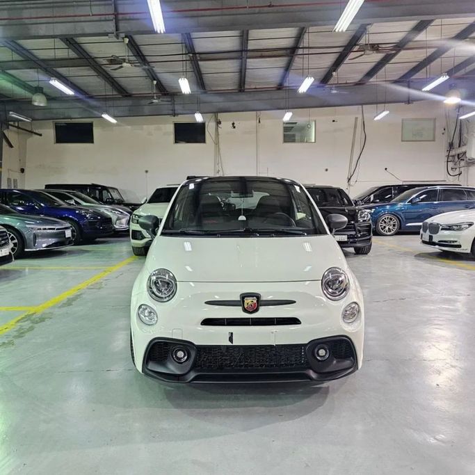 New Abarth 695 I Facelift, 1.4 l, 2024 in Saudi Arabia, Jeddah by Edition One, White color.  | AUTO.AE