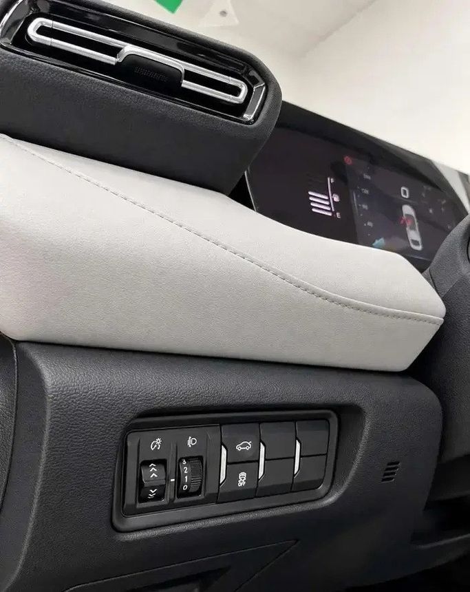 Новый BAIC U5 Plus, 1.5 л, 2026 в Саудовская Аравия, Джидда от TM شركة التموين الحديث Серебристый цвет.  | AUTO.AE | Объявление #295791 — фото 13 из 17