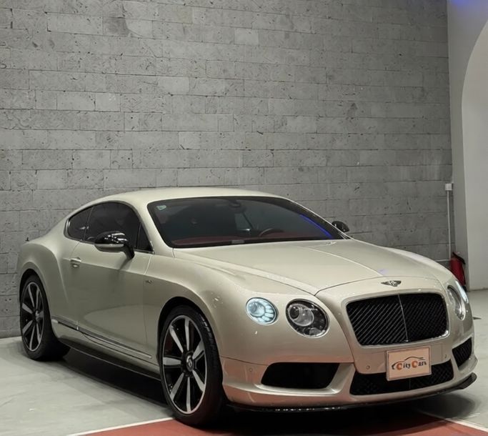 Подержанный Bentley Continental GT II, 4.0 л, 2015 в Саудовская Аравия, Джидда от CIty Cars Белый цвет.  | AUTO.AE