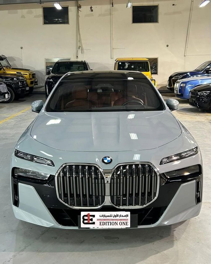 Used BMW 7 Series 735i VII (G70), 3.0 l, 2023 in Saudi Arabia, Jeddah by Edition One, Grey color.  | AUTO.AE | Listing #246126
