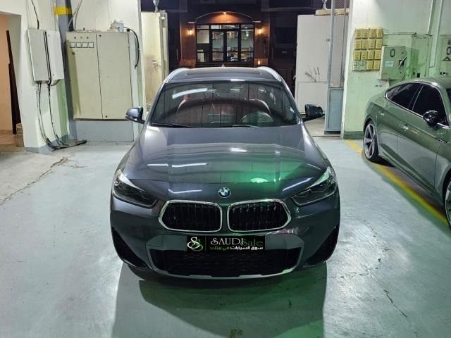 مستعملة BMW X2 xDrive20i ط (F39), 2.0 l, 2022 في في المملكة العربية السعودية, جدة من Edition One، اللون رمادي.  | AUTO.AE | إعلان #246873