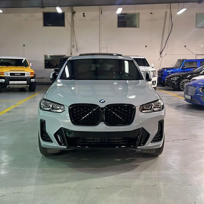Подержанный BMW X4 30i xDrive II (G02) Рестайлинг, 2.0 л, 2024 в Саудовская Аравия, Джидда от Edition One Белый цвет.  | AUTO.AE