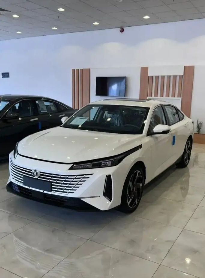 جديدة Changan Eado Plus, 1.6 l, 2026 في في المملكة العربية السعودية, جدة من Rotana روتانا للسيارات، اللون أبيض.  | AUTO.AE | إعلان #275815