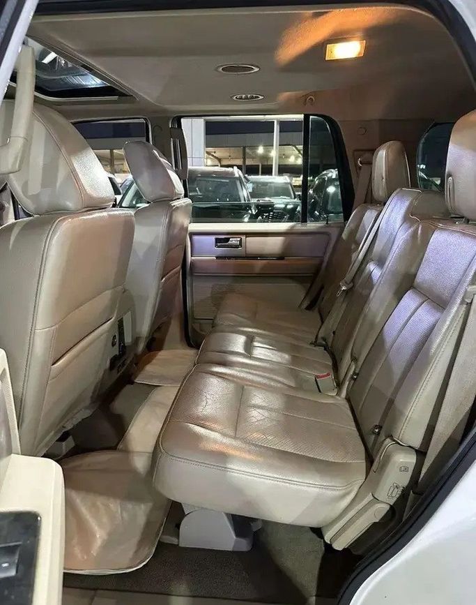 مستعملة Ford Expedition ثالثاً، 5.4 لتر، 2011 في المملكة العربية السعودية، جدة من Manarat Al Tayseer شركة منارة التيسير، اللون أبيض.  | AUTO.AE | إعلان #295917 — صورة 16 من 18