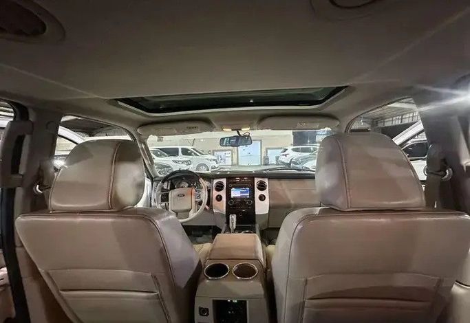 مستعملة Ford Expedition ثالثاً، 5.4 لتر، 2011 في المملكة العربية السعودية، جدة من Manarat Al Tayseer شركة منارة التيسير، اللون أبيض.  | AUTO.AE | إعلان #295917 — صورة 18 من 18