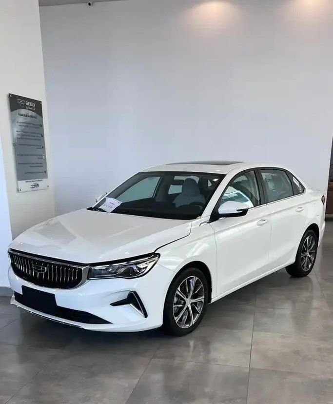 جديدة Geely Emgrand ثانياً, 1.5 l, 2025 في في المملكة العربية السعودية, جدة من Rotana روتانا للسيارات، اللون أبيض.  | AUTO.AE | إعلان #275836