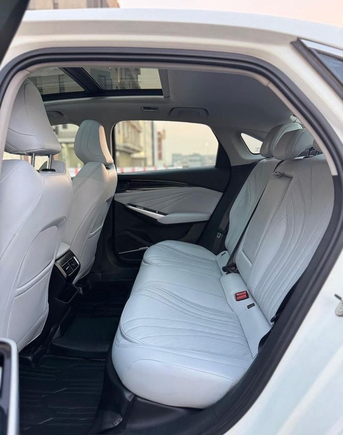 Подержанный Geely Preface I, 2.0 л, 2025 в Саудовская Аравия, Джидда от Rawafid Al Barakah Cars معرض روافد البركة للسيارات Белый цвет.  | AUTO.AE | Объявление #296367 — фото 17 из 20