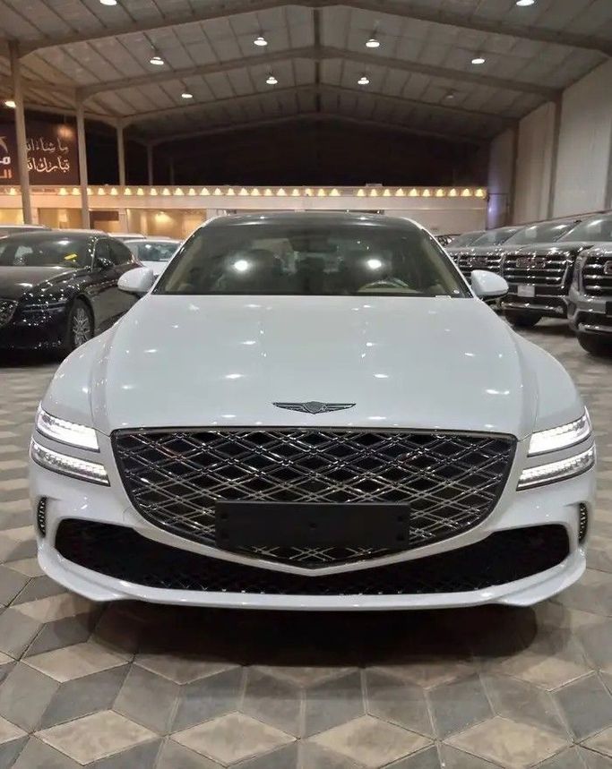 Новый Genesis G80 II Рестайлинг, 2.5 л, 2026 в Саудовская Аравия, Джидда от Khiyarak Al Mumayaz  معرض خيارك المميز للسيارات Белый цвет. GCC | AUTO.AE | Объявление #253070