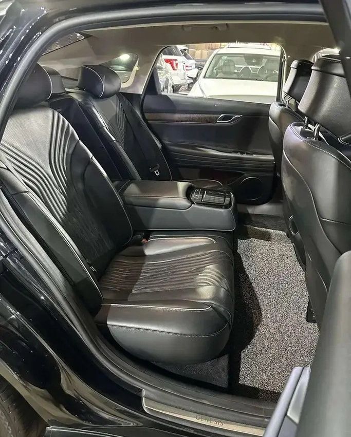 Used Genesis G80 II, 2.5 l, 2021 in Saudi Arabia, Jeddah by Manarat Al Tayseer شركة منارة التيسير, Black color.  | AUTO.AE | Listing #295963 — photo 20 of 25